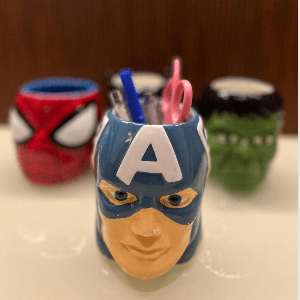 Super Heros Mug / Holder