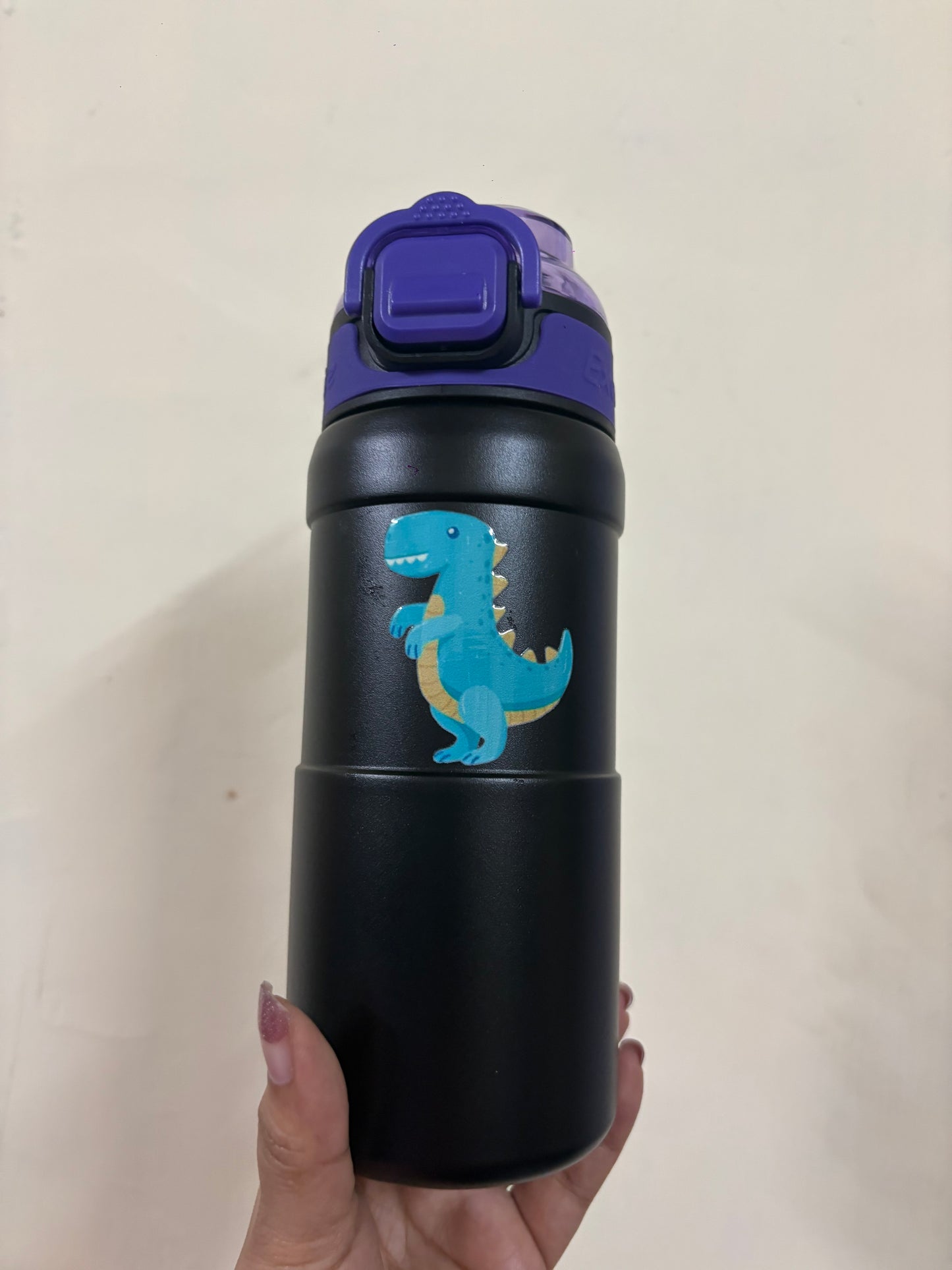 600ml Disney Themed Insulated Water Bottle for Kids – with Protective Silicone Character Sleeve