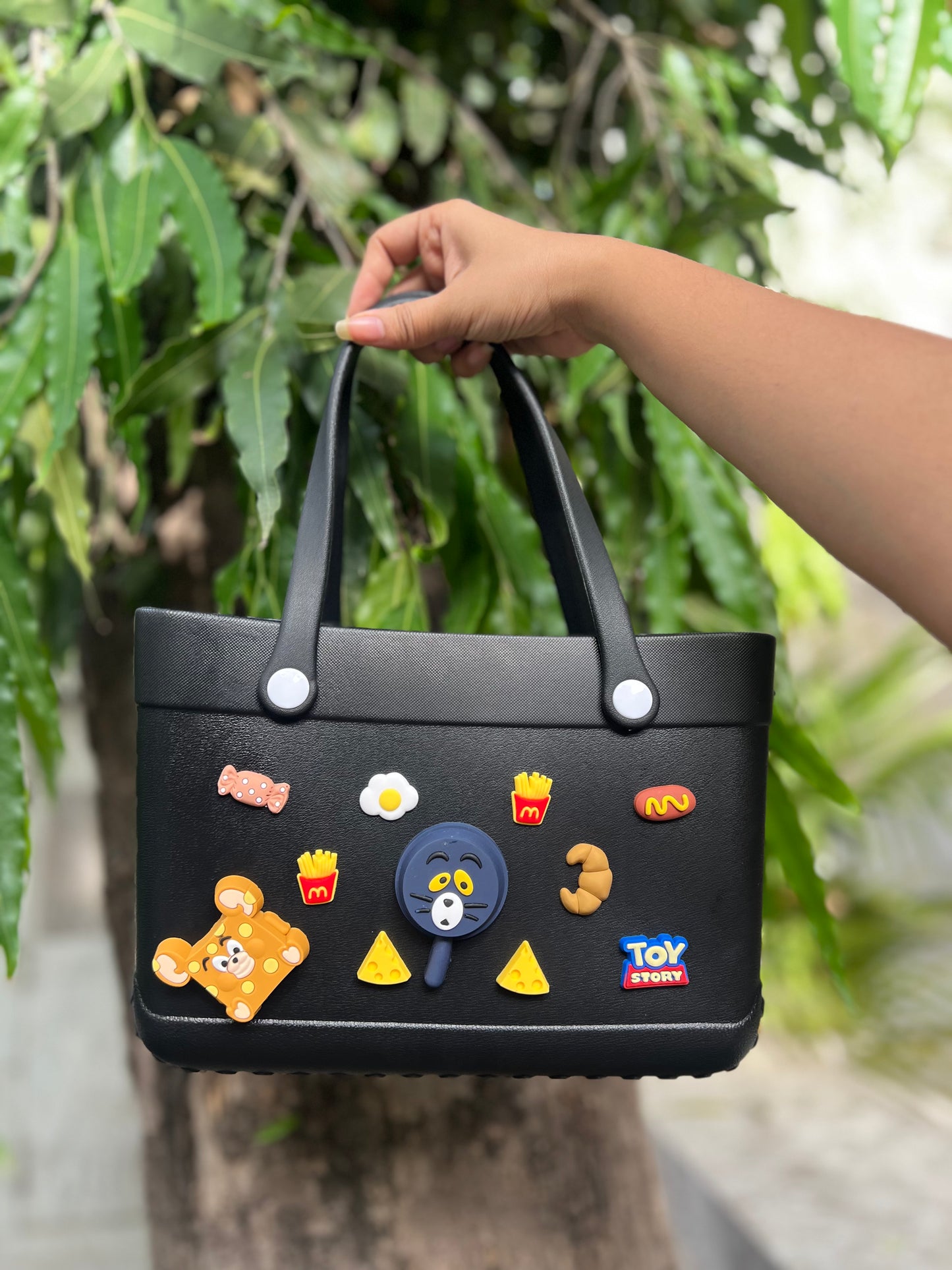 👜 Crocs Motif Basket Bags