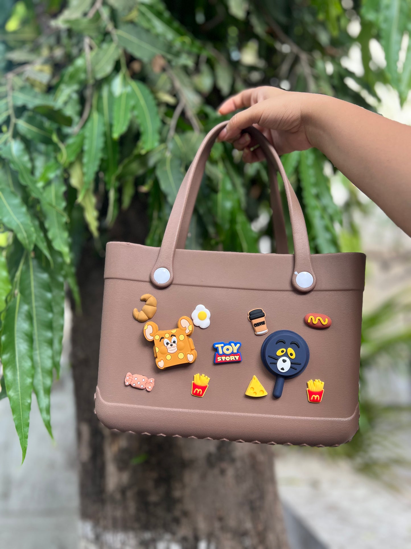 👜 Crocs Motif Basket Bags