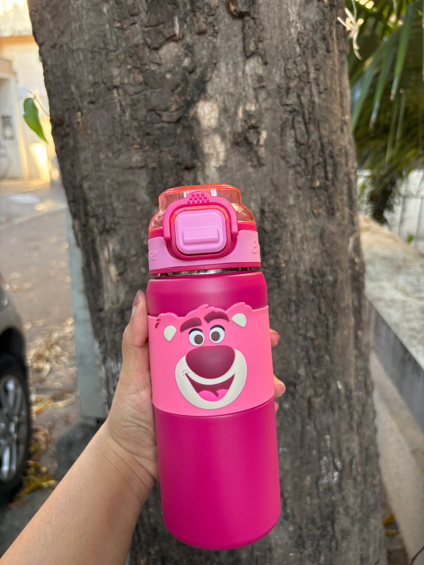 600ml Disney Themed Insulated Water Bottle for Kids –  with Protective Silicone Character Sleeve